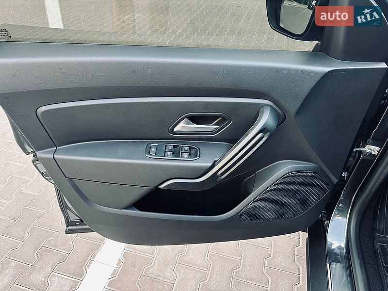 Внедорожник / Кроссовер Renault Duster 2021 в Киеве