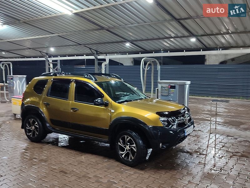 Внедорожник / Кроссовер Renault Duster 2017 в Сумах