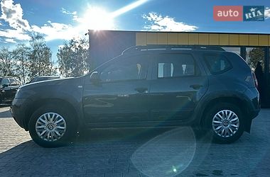 Внедорожник / Кроссовер Renault Duster 2017 в Ивано-Франковске