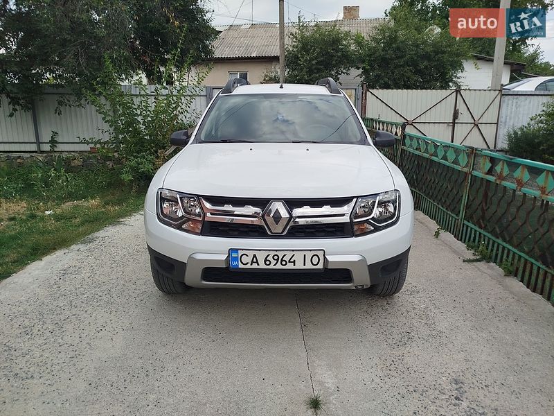 Внедорожник / Кроссовер Renault Duster 2016 в Гайвороне