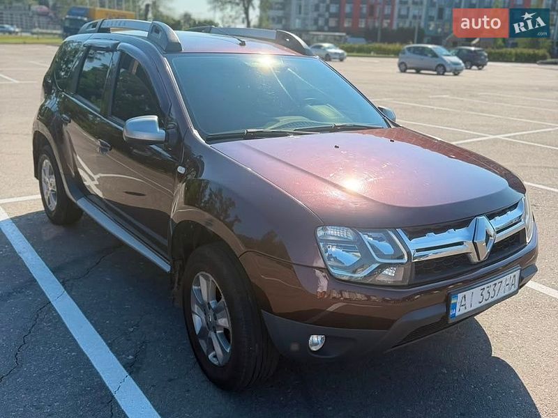 Внедорожник / Кроссовер Renault Duster 2017 в Гатном
