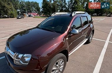 Внедорожник / Кроссовер Renault Duster 2017 в Гатном