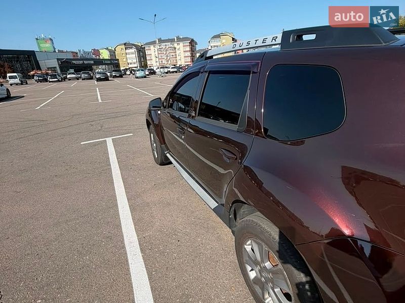 Внедорожник / Кроссовер Renault Duster 2017 в Гатном