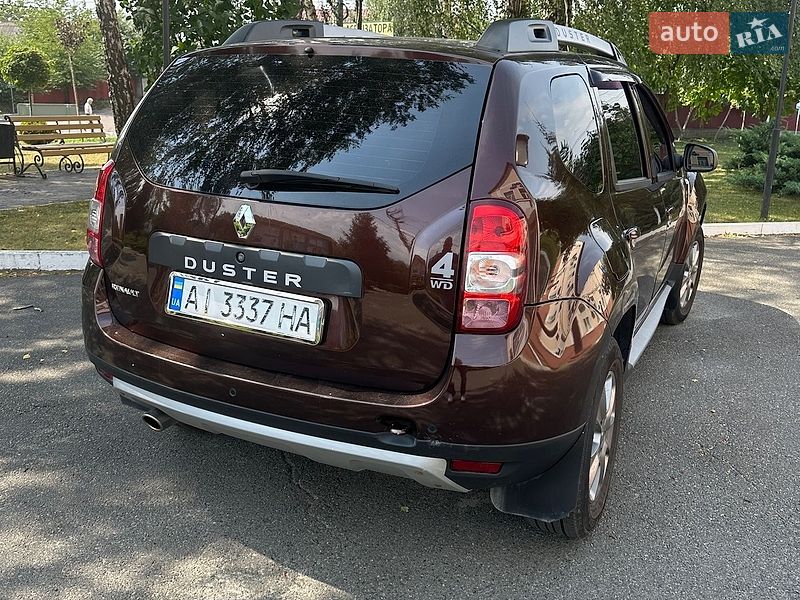 Внедорожник / Кроссовер Renault Duster 2017 в Гатном