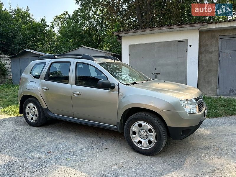 Внедорожник / Кроссовер Renault Duster 2011 в Борщеве