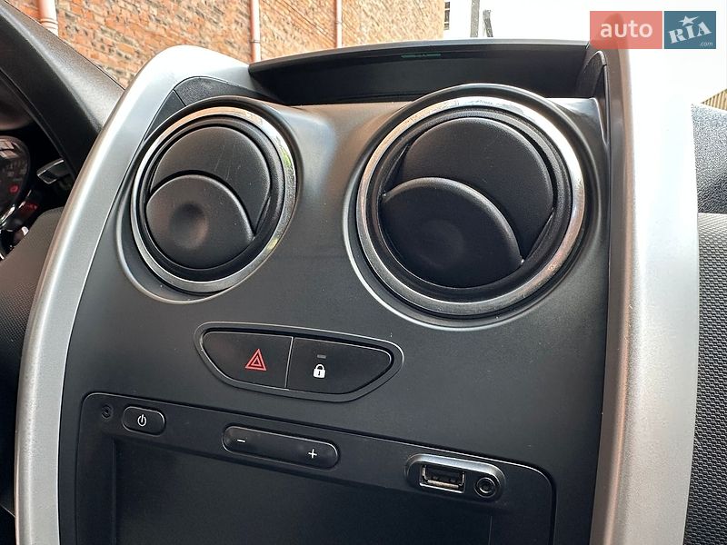 Позашляховик / Кросовер Renault Duster 2016 в Хмельницькому