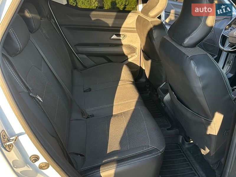 Позашляховик / Кросовер Renault Duster 2024 в Магдалинівці