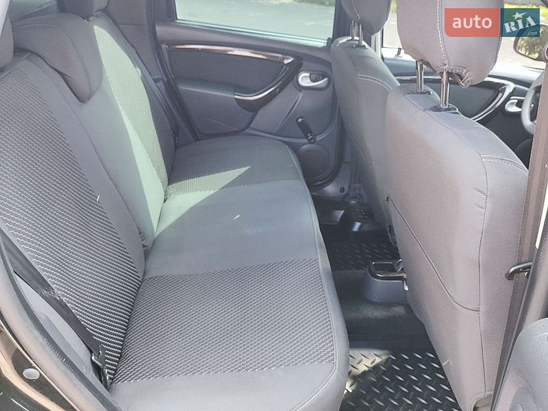 Позашляховик / Кросовер Renault Duster 2011 в Шостці