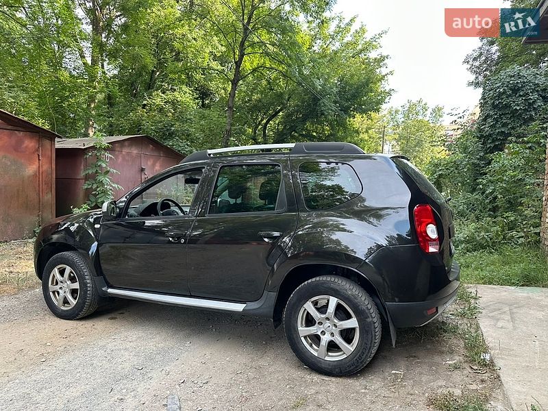 Внедорожник / Кроссовер Renault Duster 2010 в Каменец-Подольском