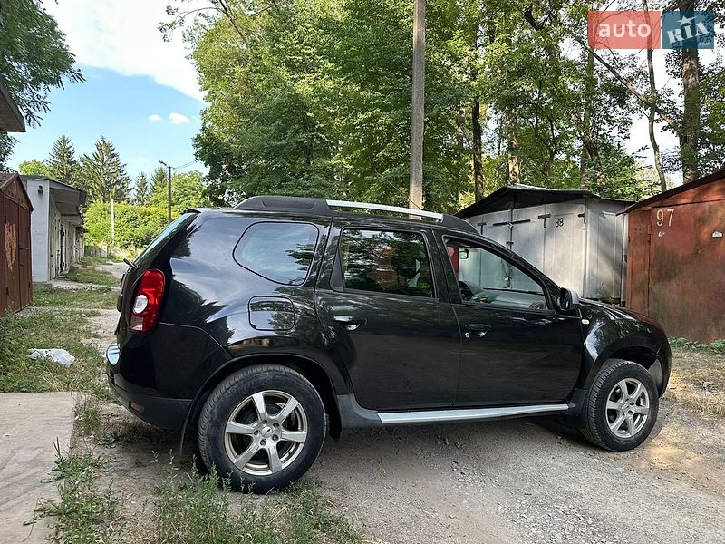 Внедорожник / Кроссовер Renault Duster 2010 в Каменец-Подольском