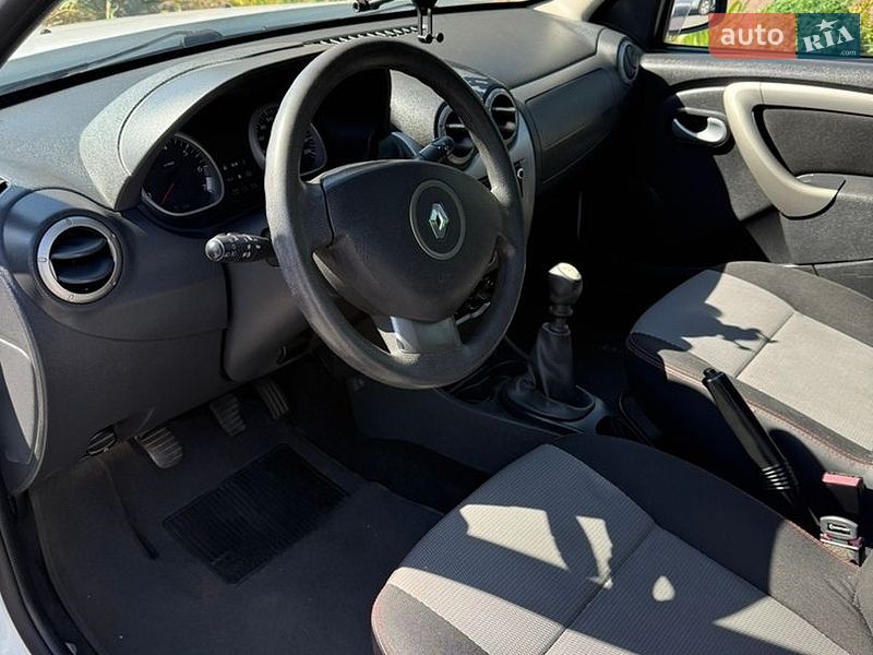 Внедорожник / Кроссовер Renault Duster 2013 в Мироновке фото 10 Внедорожник / Кроссовер Renault Duster 2013 в Мироновке