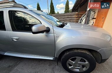 Позашляховик / Кросовер Renault Duster 2011 в Києві