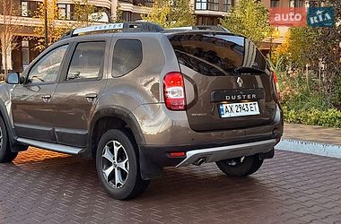 Внедорожник / Кроссовер Renault Duster 2017 в Киеве