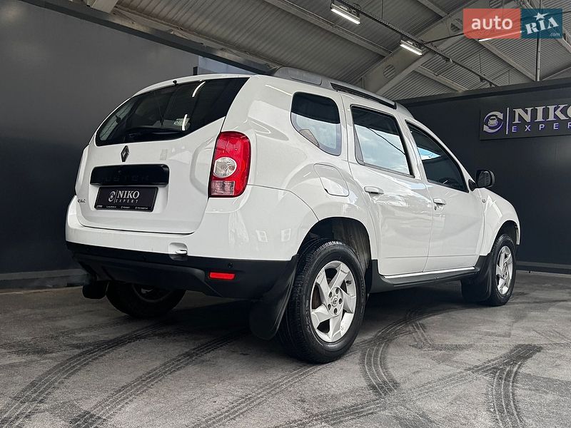 Внедорожник / Кроссовер Renault Duster 2011 в Киеве