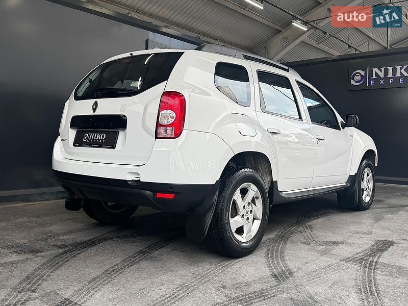 Внедорожник / Кроссовер Renault Duster 2011 в Киеве