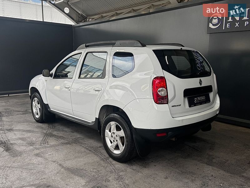 Внедорожник / Кроссовер Renault Duster 2011 в Киеве