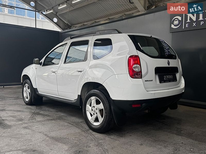 Внедорожник / Кроссовер Renault Duster 2011 в Киеве