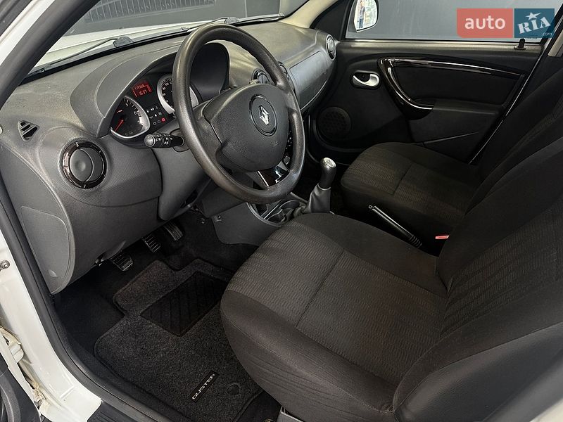 Внедорожник / Кроссовер Renault Duster 2011 в Киеве