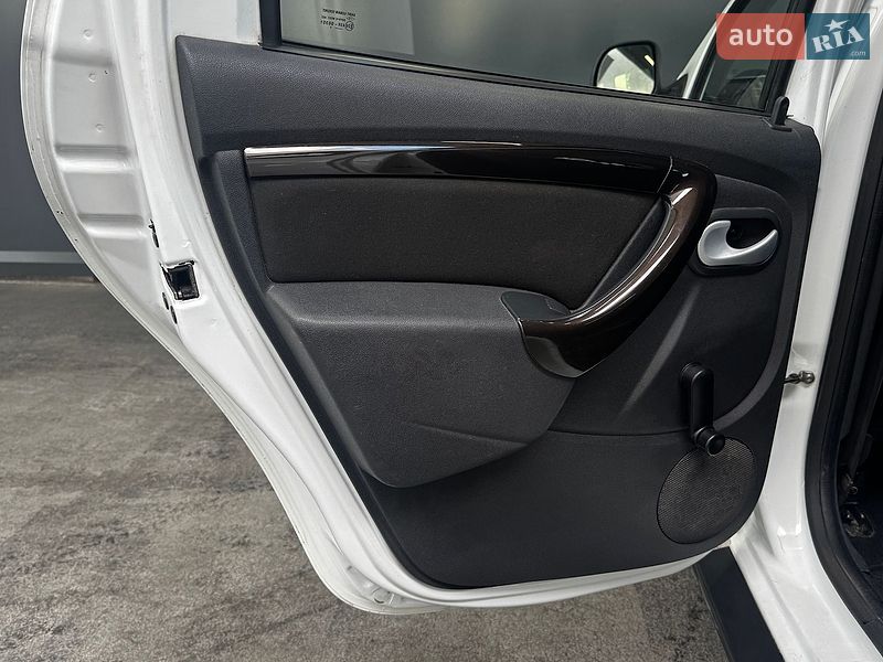 Внедорожник / Кроссовер Renault Duster 2011 в Киеве