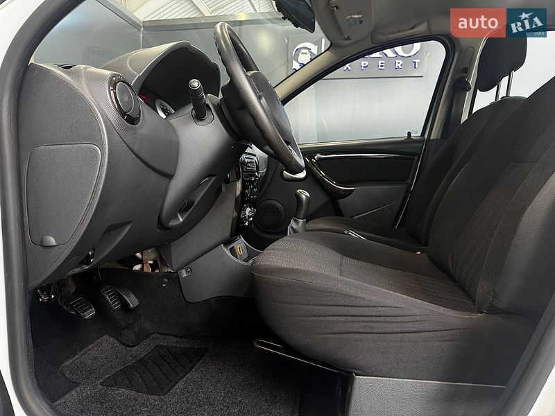 Внедорожник / Кроссовер Renault Duster 2011 в Киеве