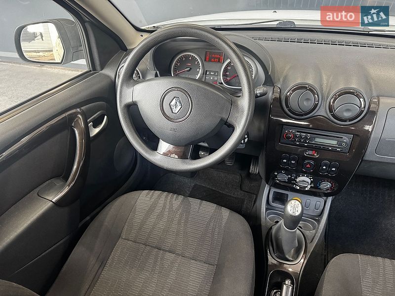 Внедорожник / Кроссовер Renault Duster 2011 в Киеве