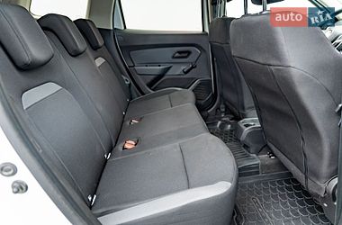 Внедорожник / Кроссовер Renault Duster 2021 в Киеве