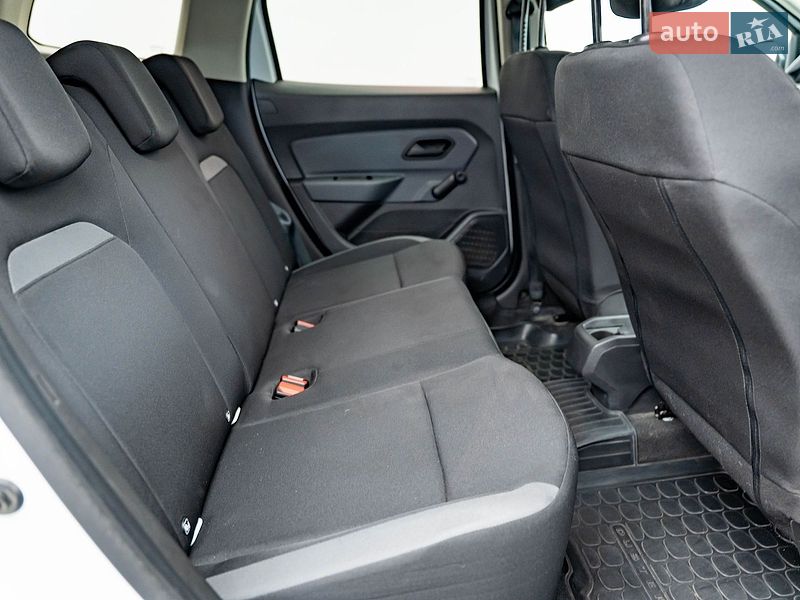 Внедорожник / Кроссовер Renault Duster 2021 в Киеве