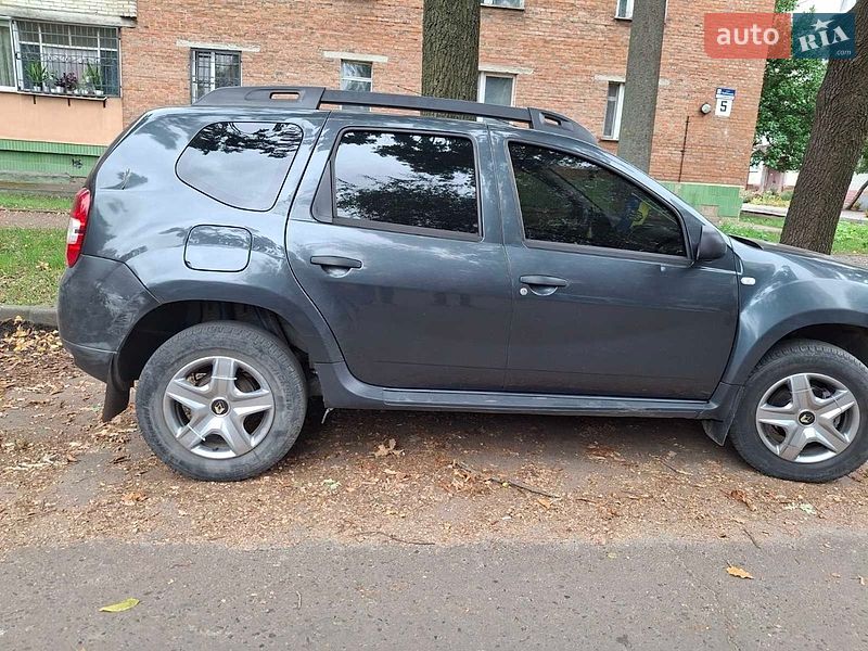 Внедорожник / Кроссовер Renault Duster 2017 в Сумах