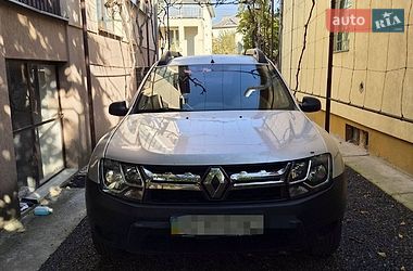 Внедорожник / Кроссовер Renault Duster 2015 в Ужгороде