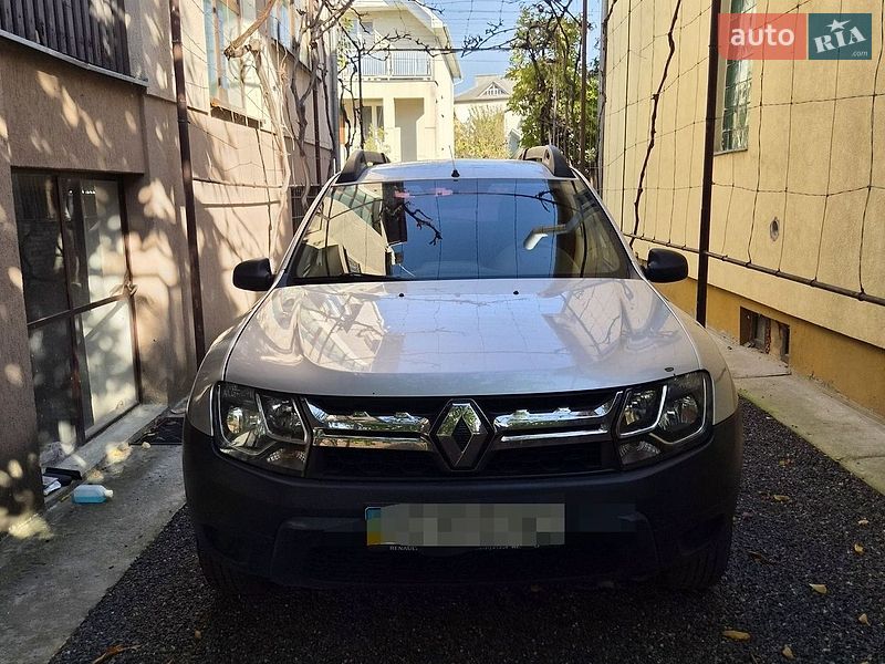 Внедорожник / Кроссовер Renault Duster 2015 в Ужгороде