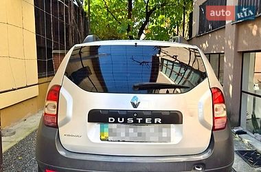 Внедорожник / Кроссовер Renault Duster 2015 в Ужгороде