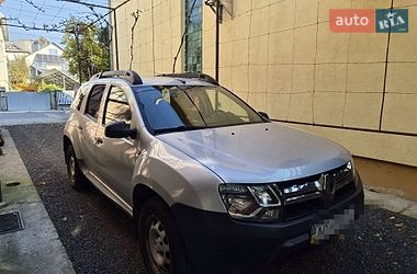 Внедорожник / Кроссовер Renault Duster 2015 в Ужгороде