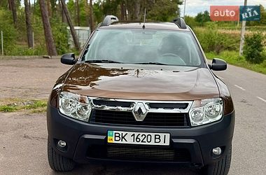 Внедорожник / Кроссовер Renault Duster 2013 в Киеве