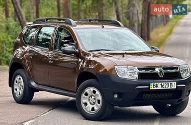 Внедорожник / Кроссовер Renault Duster 2013 в Киеве