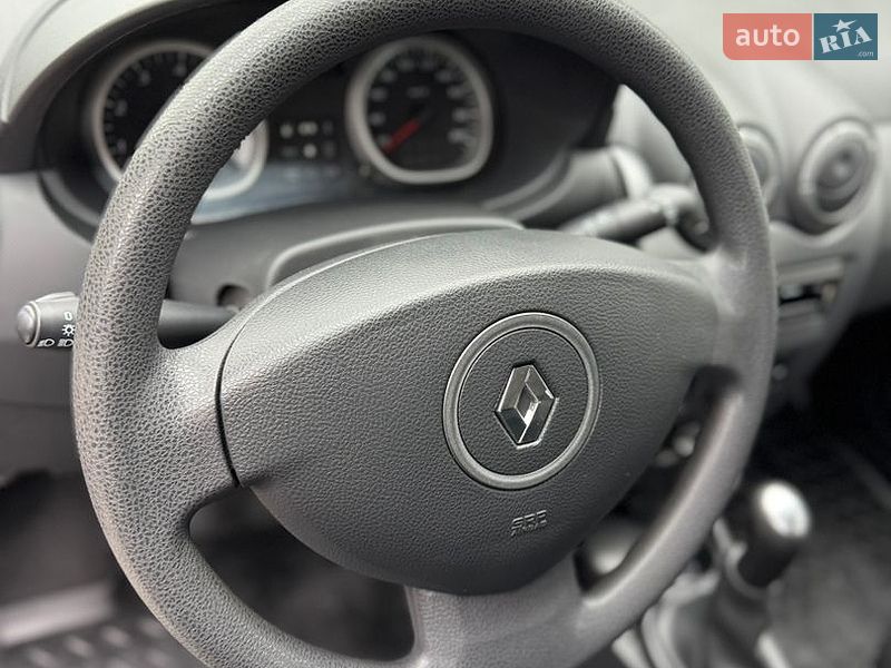 Внедорожник / Кроссовер Renault Duster 2013 в Киеве