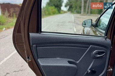 Внедорожник / Кроссовер Renault Duster 2013 в Киеве