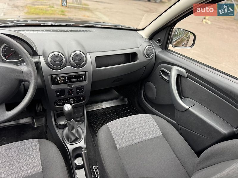 Внедорожник / Кроссовер Renault Duster 2013 в Киеве
