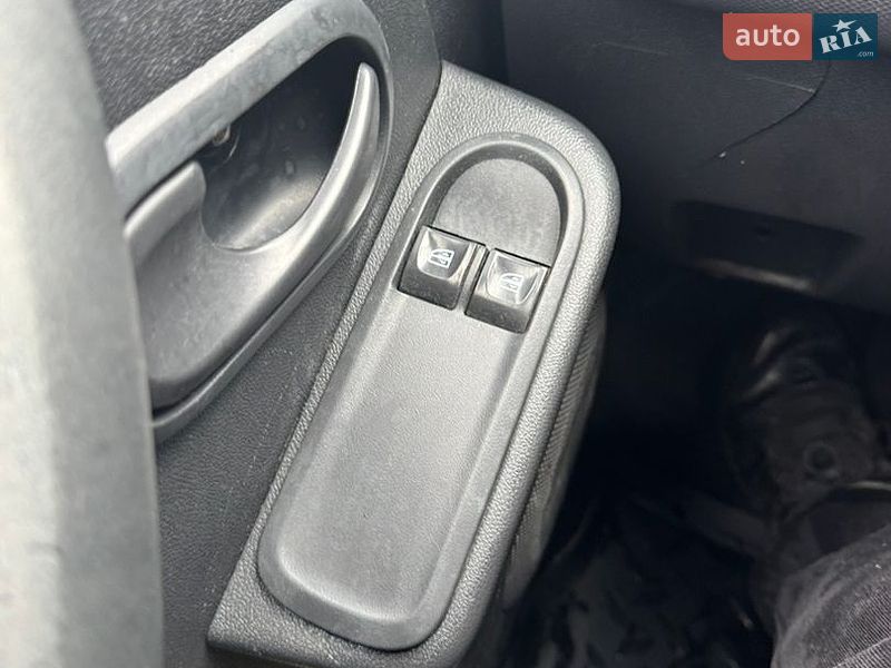 Внедорожник / Кроссовер Renault Duster 2018 в Ровно фото 17 Внедорожник / Кроссовер Renault Duster 2018 в Ровно