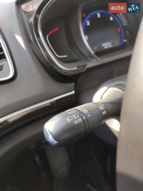 Мінівен Renault Espace 2015 в Первомайську фото 21 Мінівен Renault Espace 2015 в Первомайську