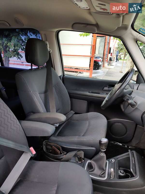 Минивэн Renault Espace 2007 в Лубнах