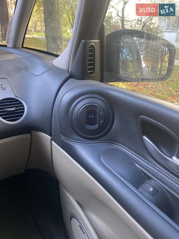Мінівен Renault Espace 2010 в Чернігові фото 33 Мінівен Renault Espace 2010 в Чернігові