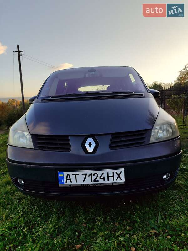 Минивэн Renault Espace 2004 в Калуше