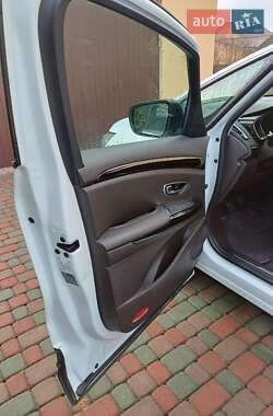 Минивэн Renault Espace 2016 в 