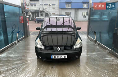 Минивэн Renault Espace 2006 в Ровно