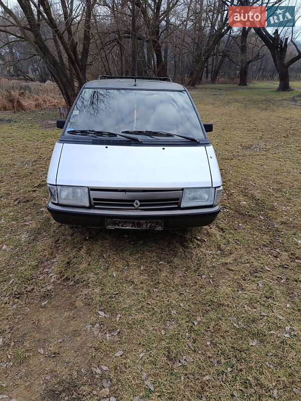 Мінівен Renault Espace 1989 в Тульчині