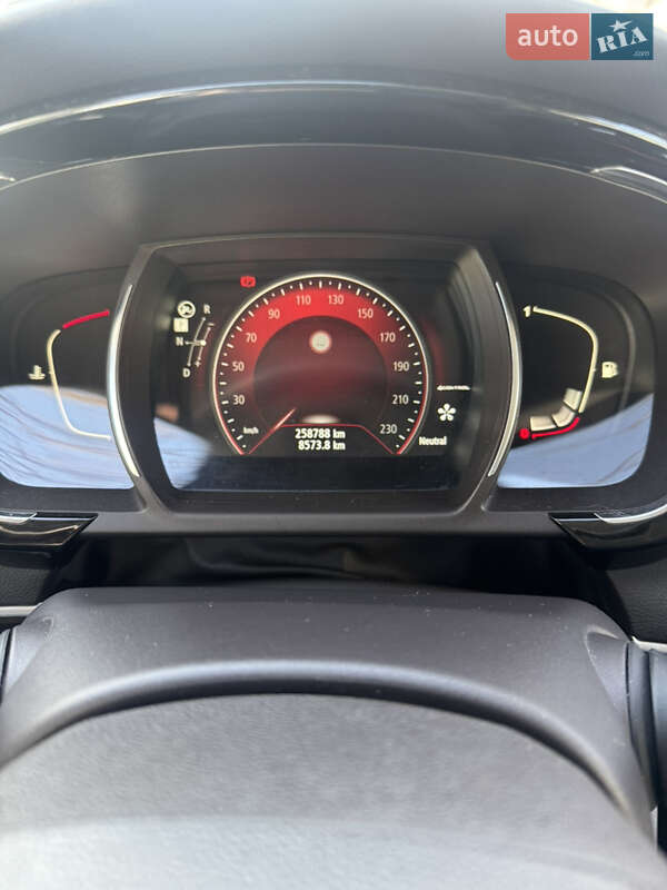 Мінівен Renault Espace 2016 в Запоріжжі