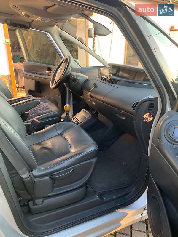 Минивэн Renault Espace 2010 в Бродах