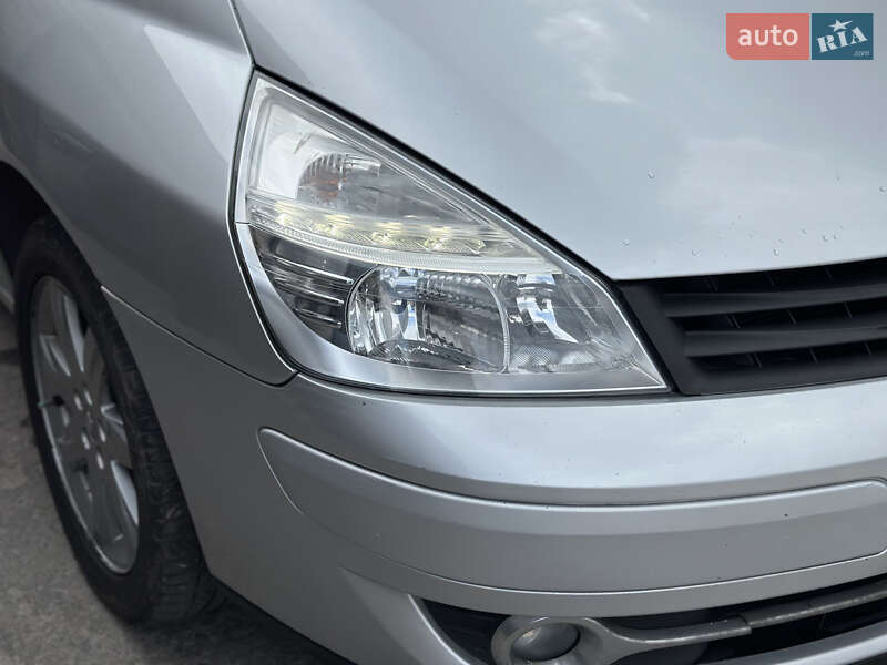 Мінівен Renault Espace 2011 в Шептицькому