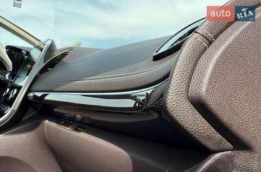 Минивэн Renault Espace 2015 в 