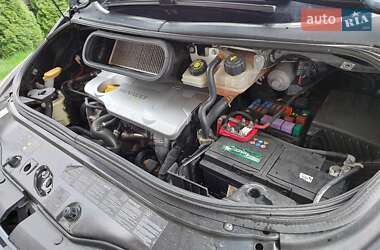 Минивэн Renault Espace 2011 в 